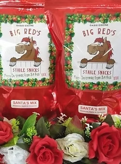 Big Red's Stable snacks-Christmas Bags 1.1 kg