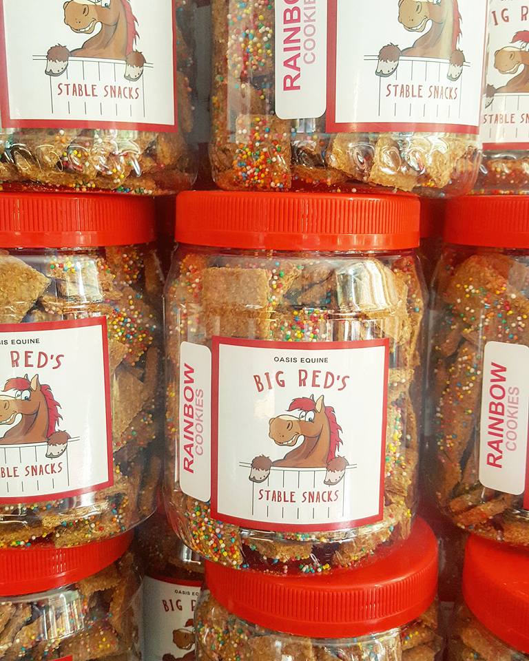 Big Red's Stable Snacks - 800gm jar - Red Barn Supply Company 